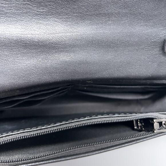 Badgley Mischka Black Chevron Quilted Crossbody Bag Metal Chains Strap Vegan - Picture 8 of 16